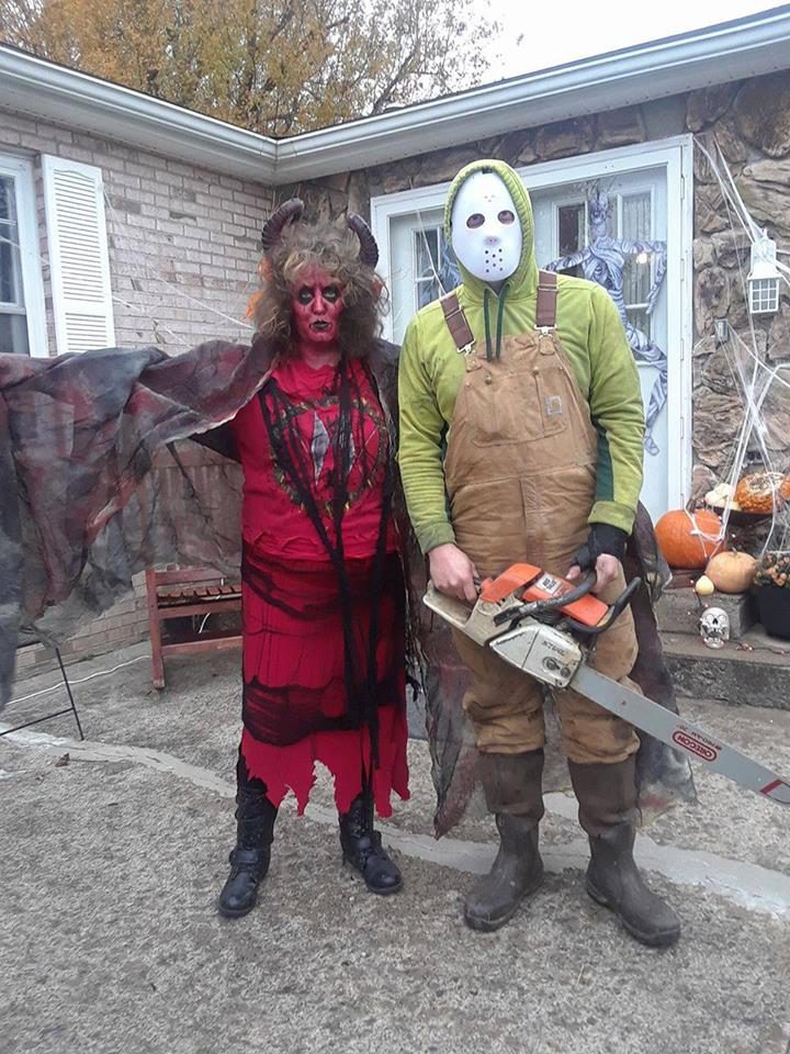 Cody Powers and Jolynn Powers head to Haunted River Walk 2017